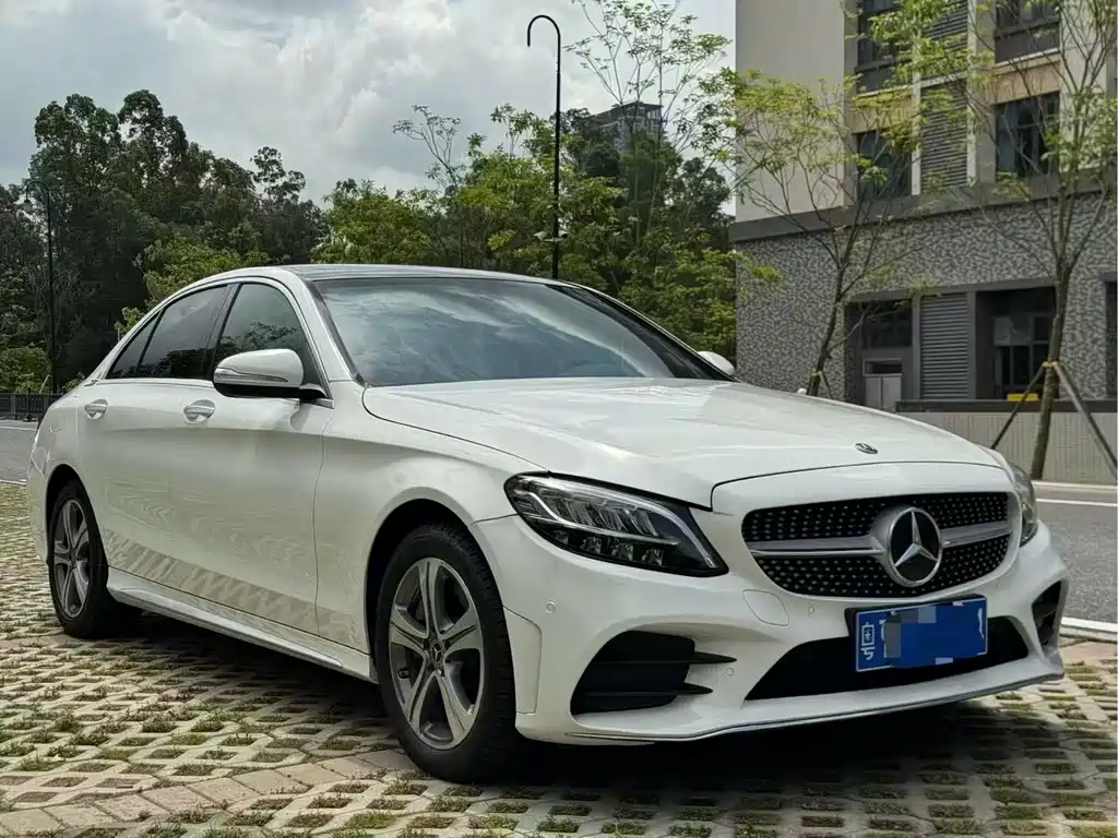 Mercedes-Benz C-Class 2020 — фото 3