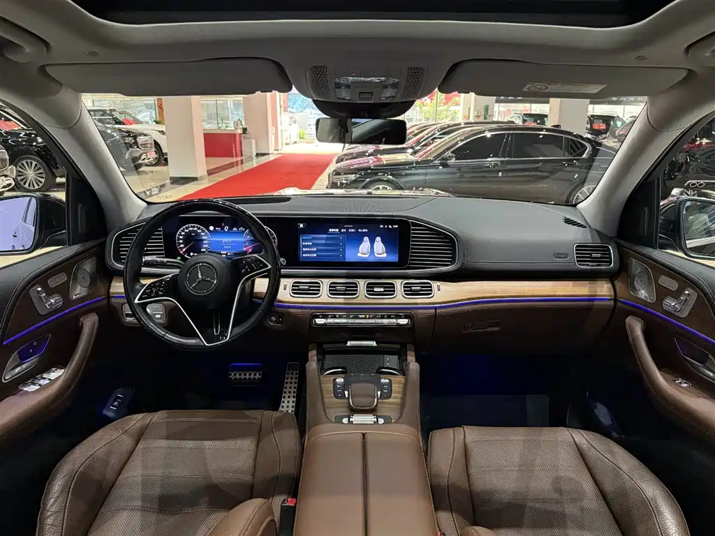 Mercedes-Benz GLS 2024 — фото 22