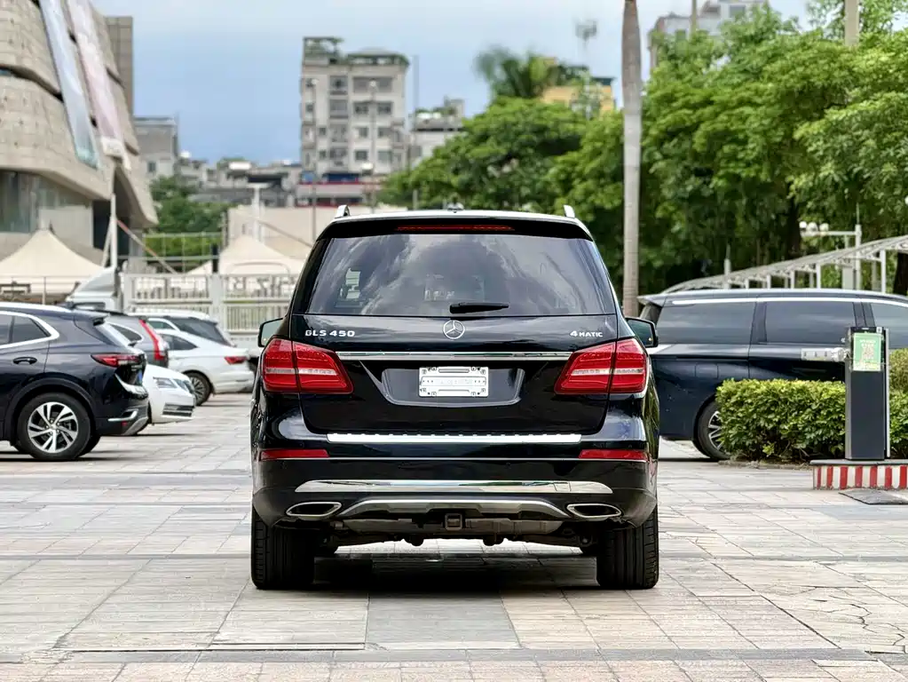 Mercedes-Benz GLS 2017 — фото 3