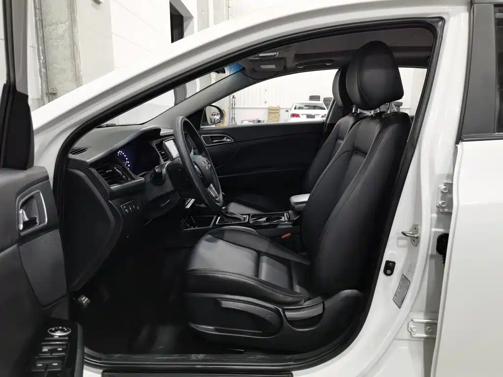 Hyundai Mistra 2018 — фото 10