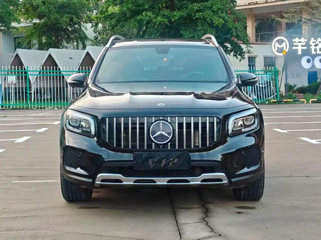 Mercedes-Benz GLB 2020