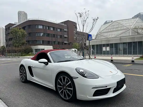 Porsche 718 2022