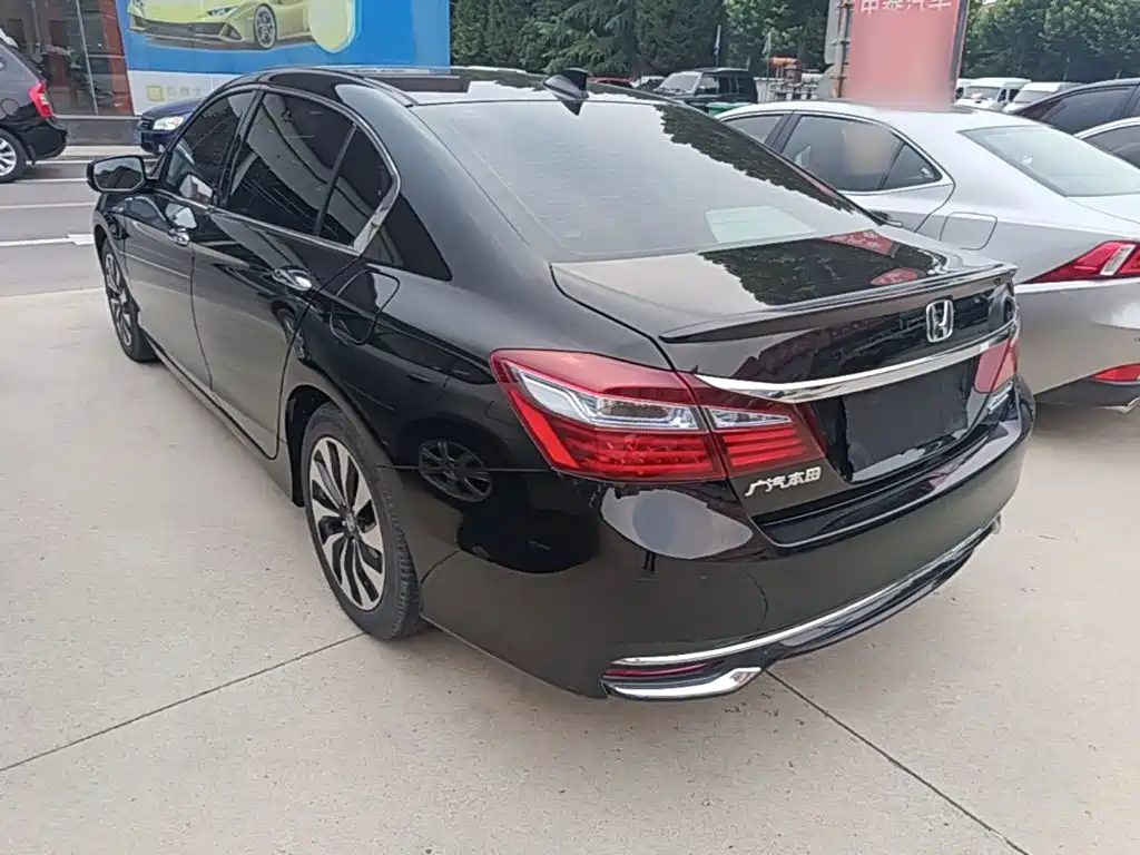 Honda Accord 2019 — фото 5