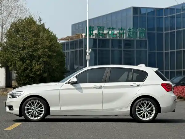 BMW 1 Series 2015