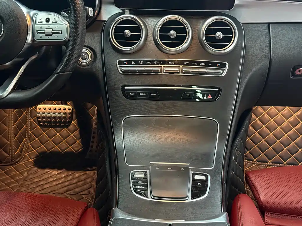 Mercedes-Benz C-Class 2020 — фото 14