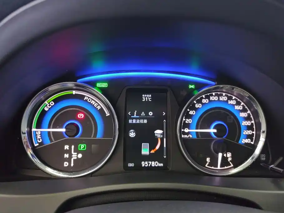 Toyota Corolla 2018 — фото 14