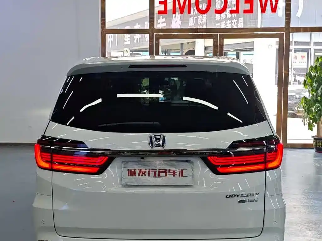 Honda Odyssey 2022 — фото 19