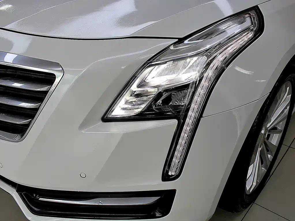 Cadillac CT6 2017 — фото 19