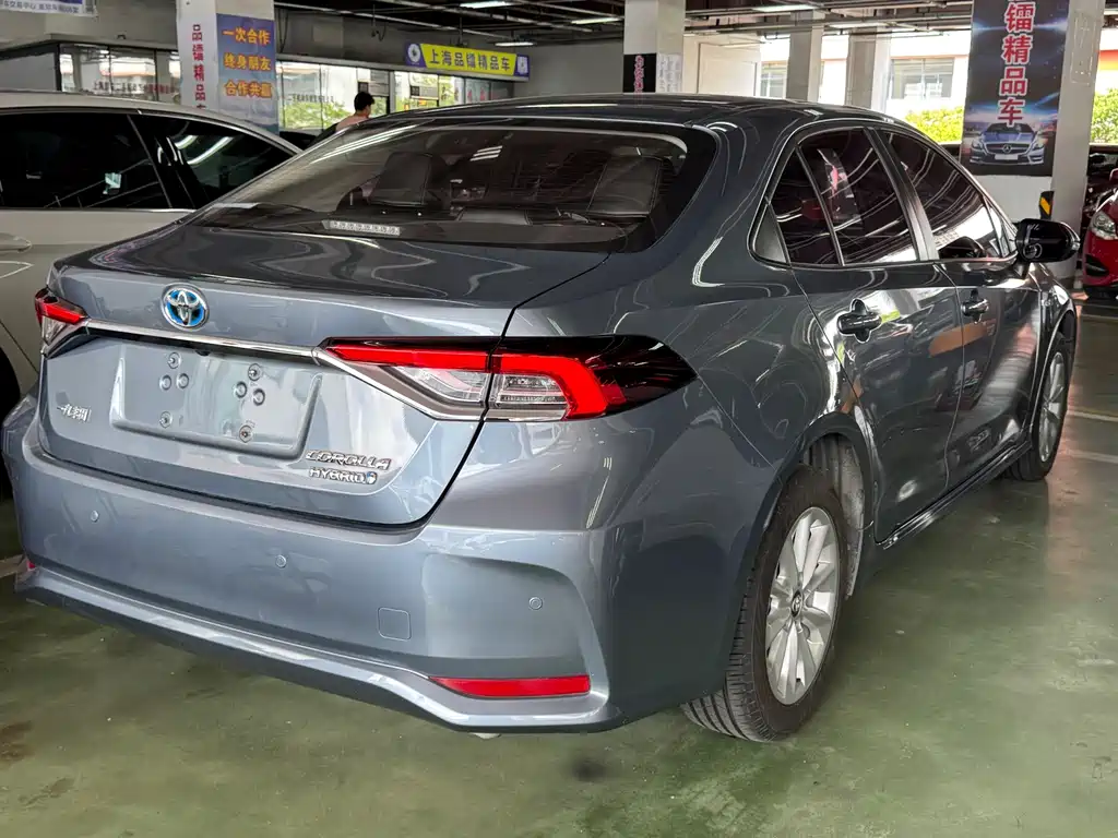 Toyota Corolla 2020 — фото 12
