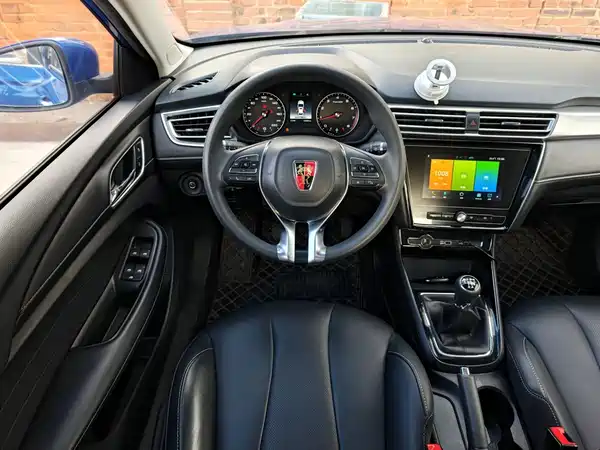 Roewe i5 2019