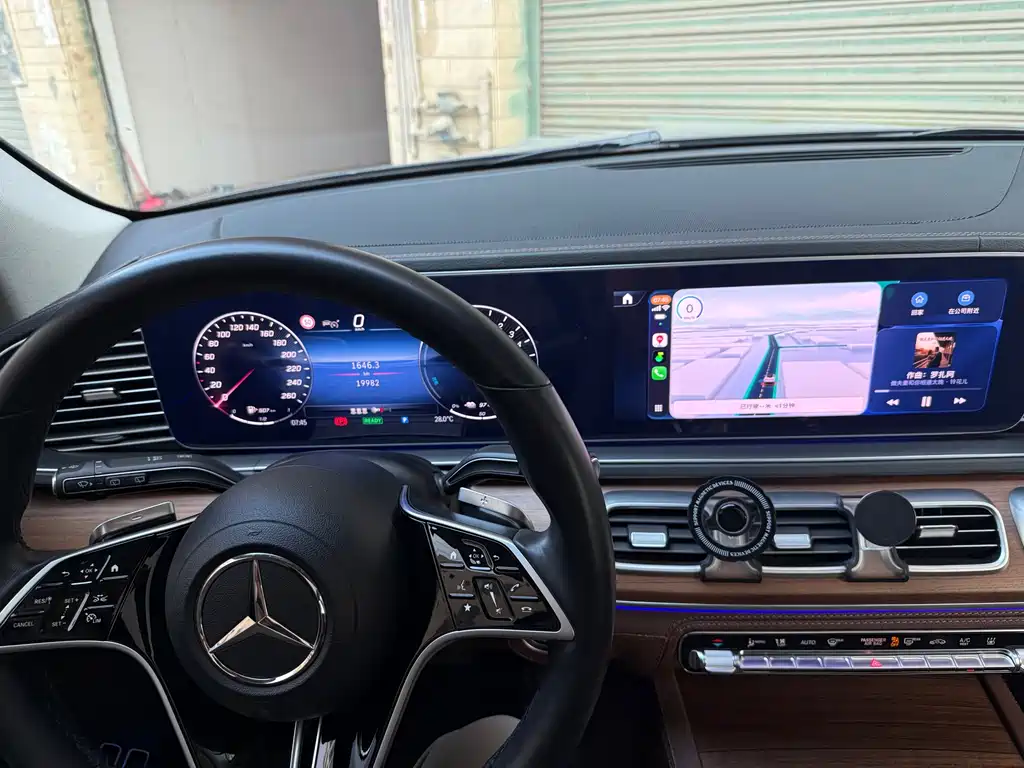 Mercedes-Benz GLE New Energy 2023 — фото 6
