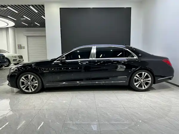 Mercedes-Benz Maybach S-Class 2015