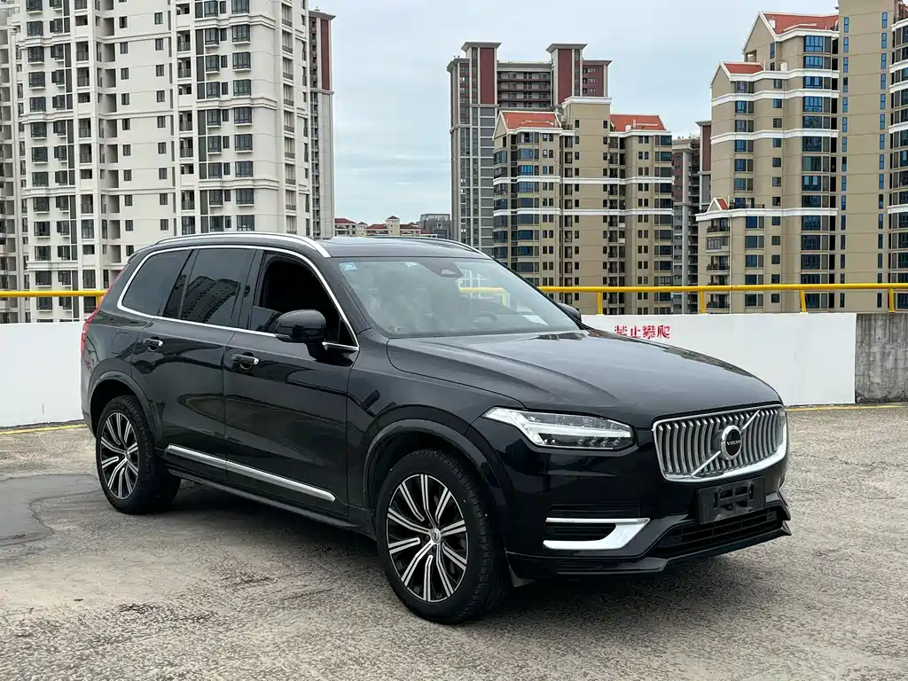Volvo XC90 2023 — фото 3