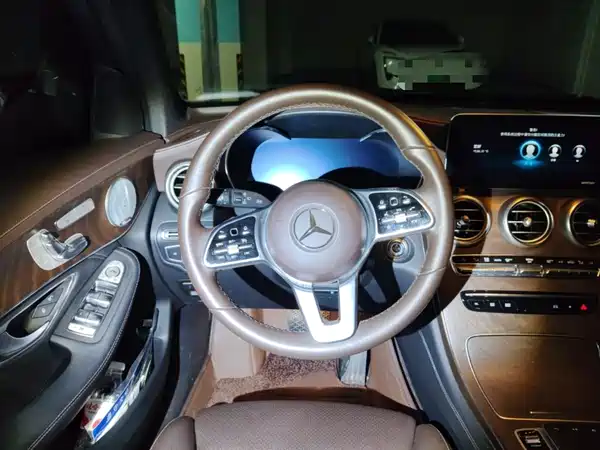 Mercedes-Benz GLC 2020