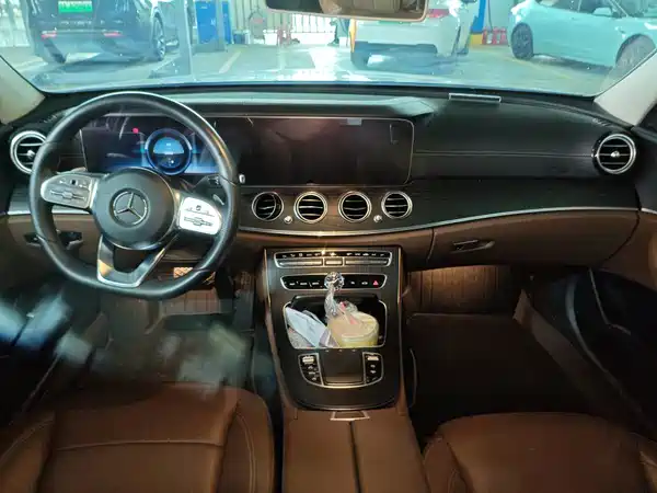 Mercedes-Benz E-Class 2019