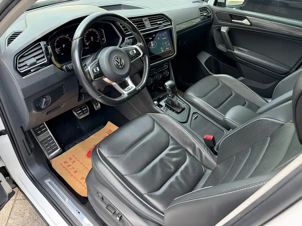 Volkswagen Tiguan L 2019 — фото 8