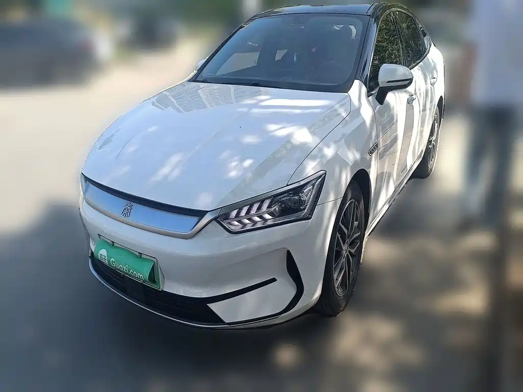 BYD Qin PLUS 2022 — фото 2