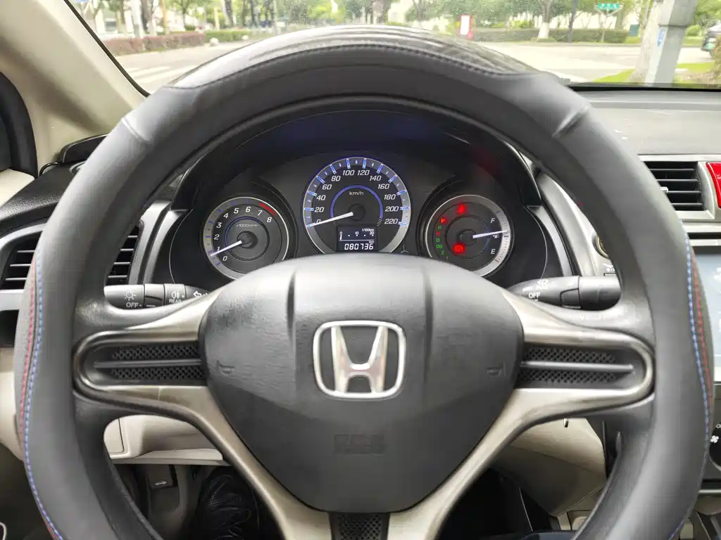 Honda City Classic 2012 — фото 10