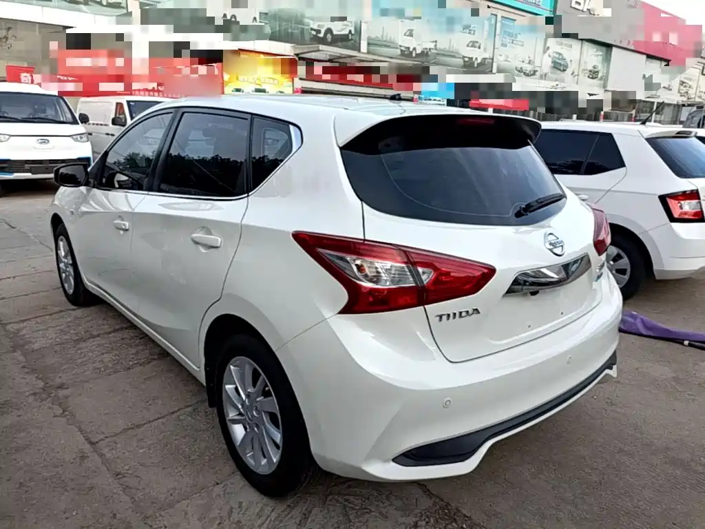 Nissan Tiida 2019 — фото 5