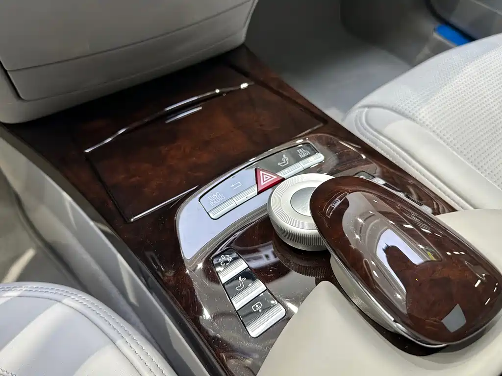 Mercedes-Benz S-Class AMG 2012 — фото 13
