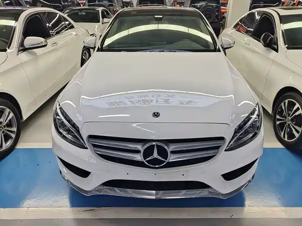 Mercedes-Benz C-Class 2018
