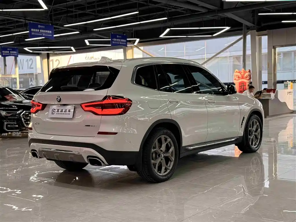 BMW X3 2019 — фото 23
