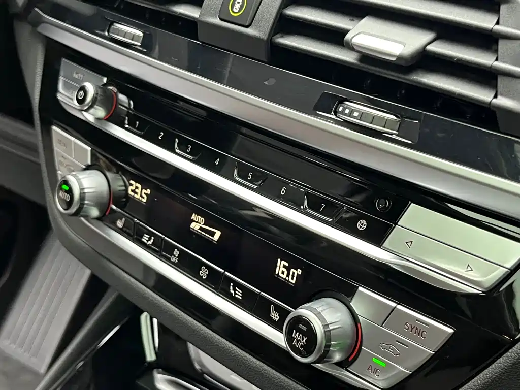 BMW X3 2020 — фото 22