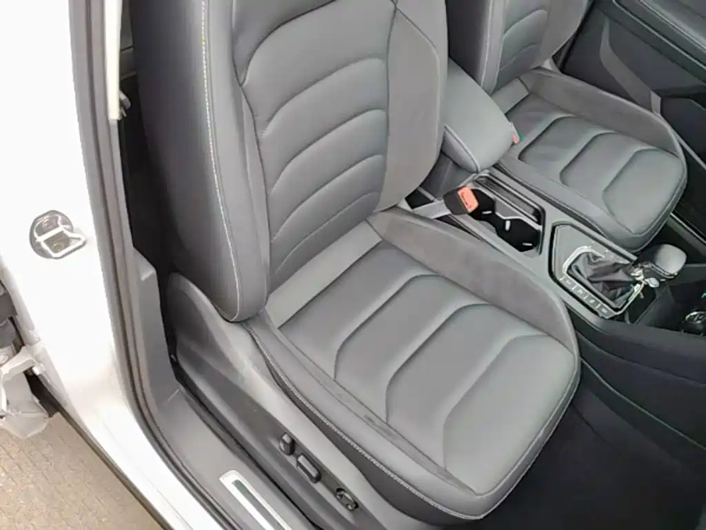 Volkswagen Tiguan L 2021 — фото 25