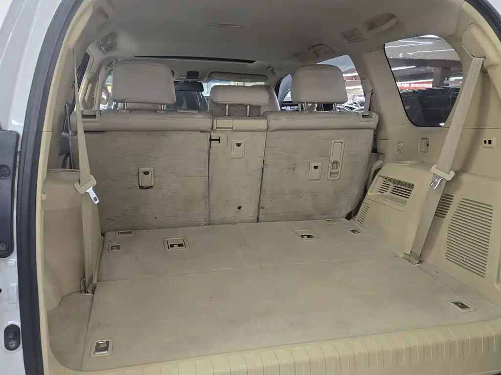 Toyota Prado 2017 — фото 9