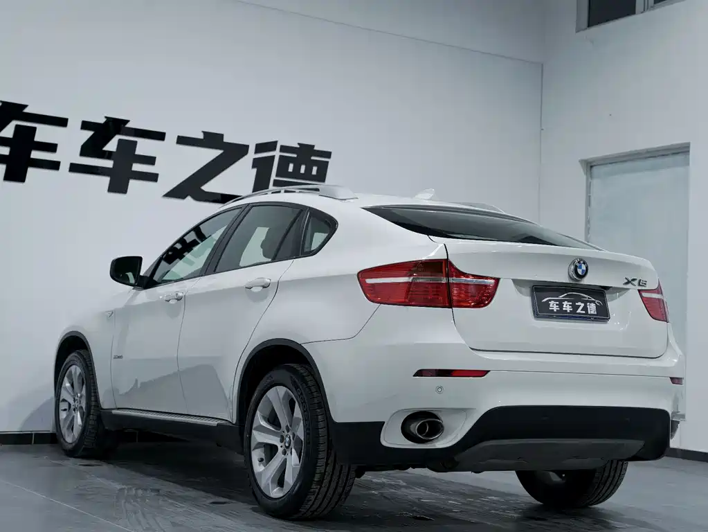 BMW X6 2012 — фото 21