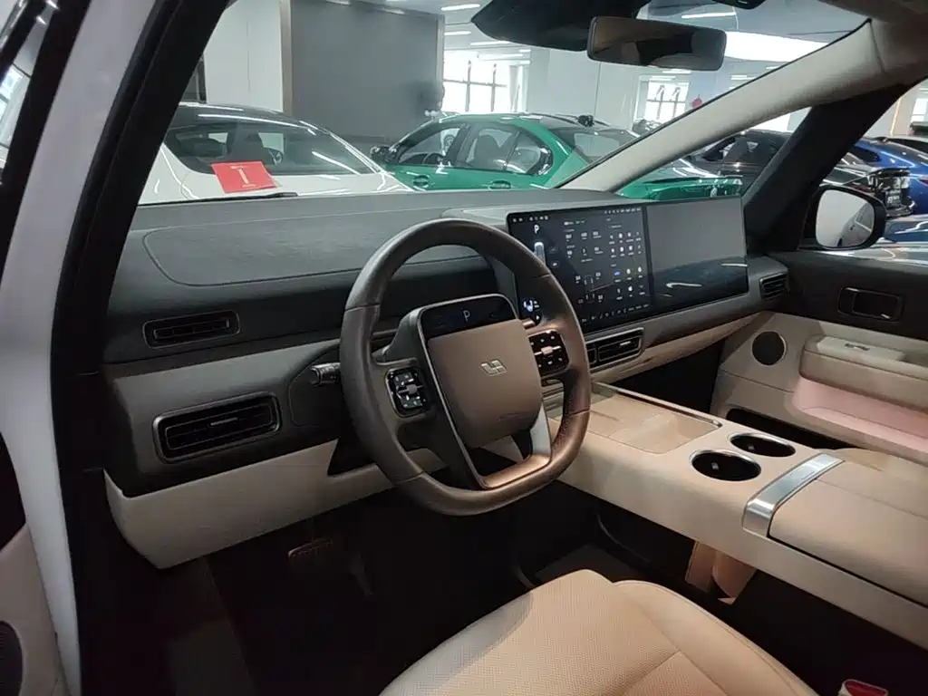 Li Auto Li MEGA 2024