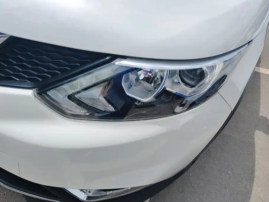 Nissan Qashqai 2016