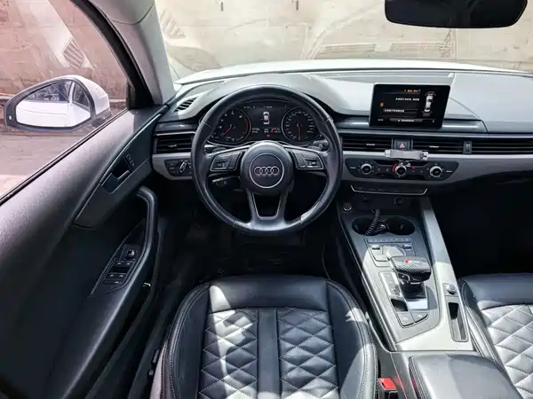 Audi A4L 2019