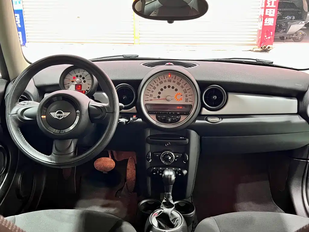 MINI Clubman 2014 — фото 10