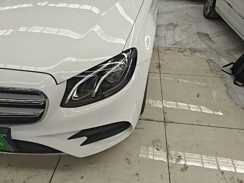 Mercedes-Benz E-Class 2020 — фото 18