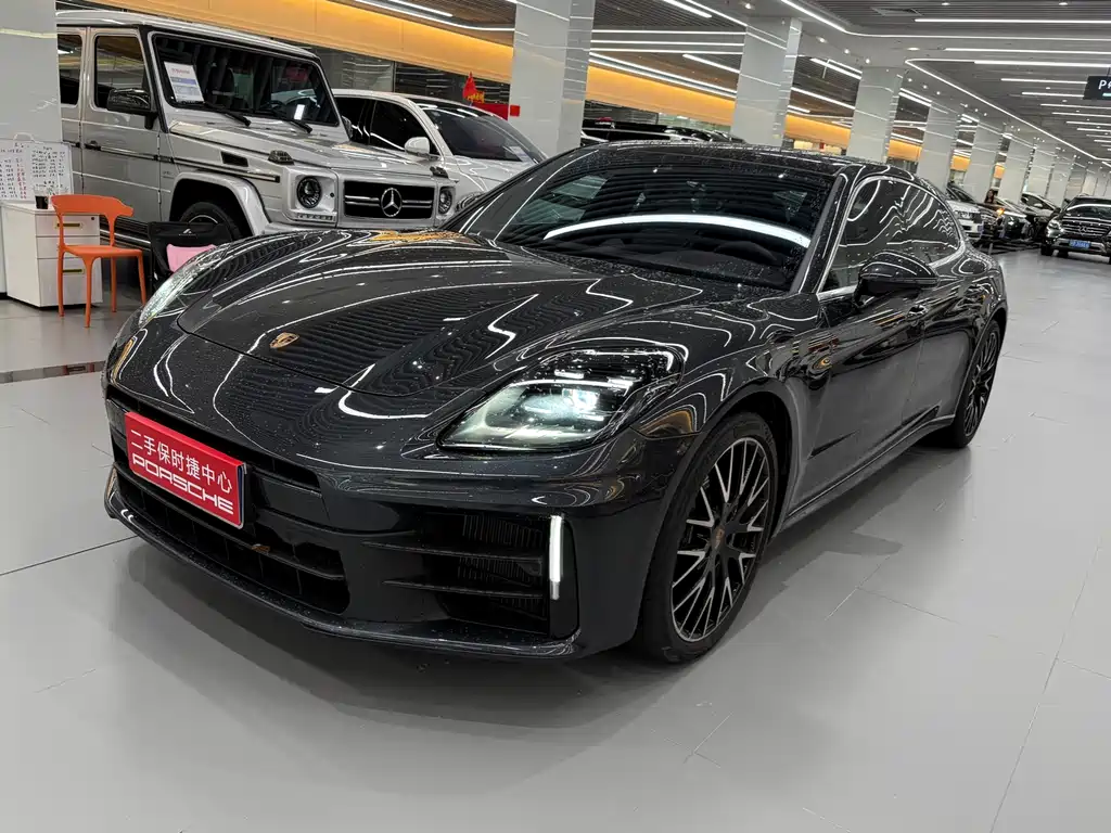 Porsche Panamera 2024