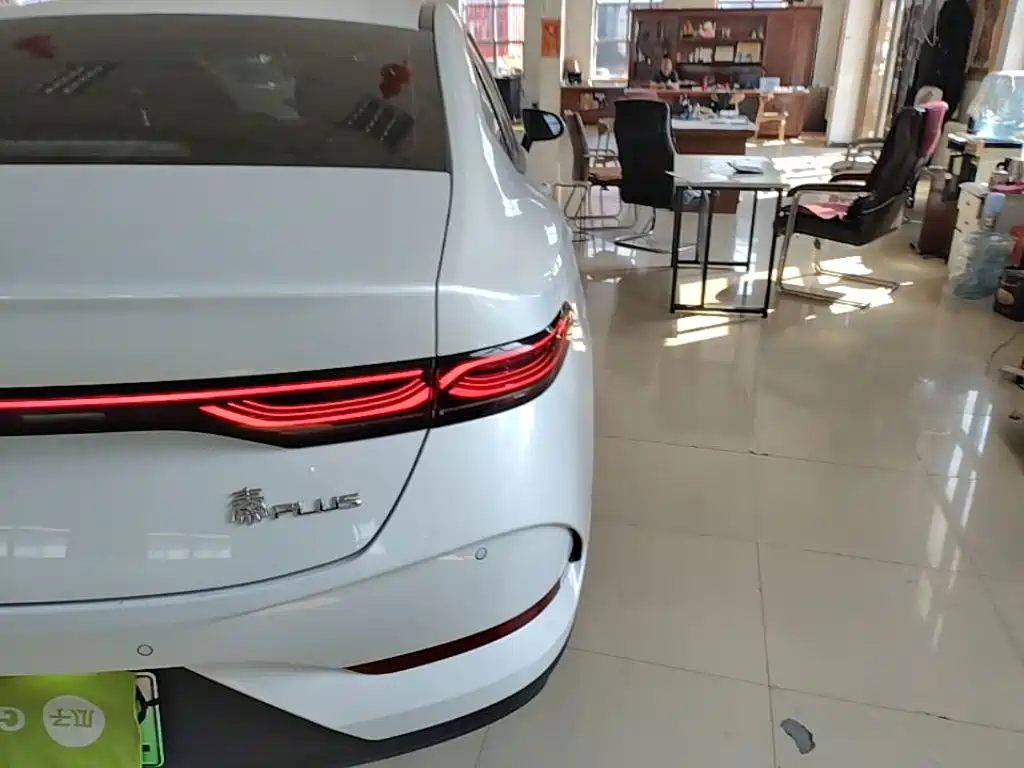 BYD Qin PLUS 2025 — фото 8