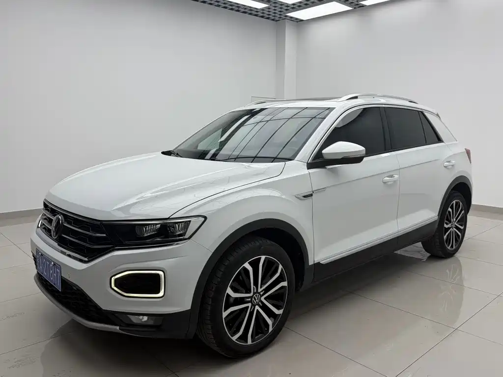 Volkswagen T-Roc 2023 — фото 8