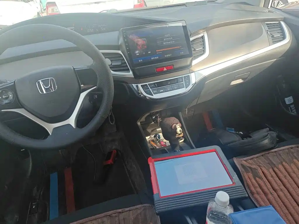 Honda Jade 2018 — фото 13