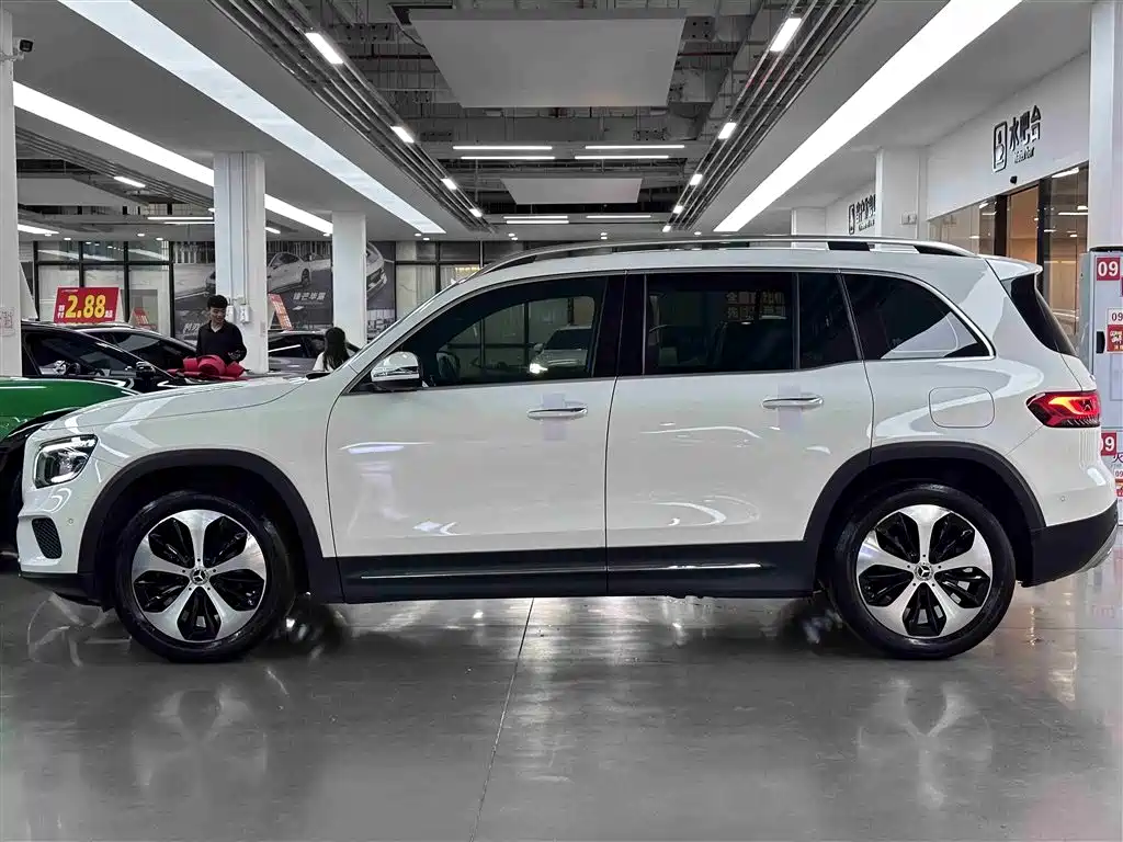 Mercedes-Benz GLB 2022 — фото 10