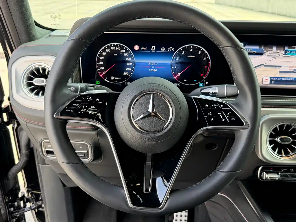 Mercedes-Benz G-Class 2025 — фото 12