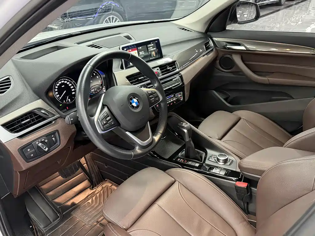 BMW X1 2019 — фото 17