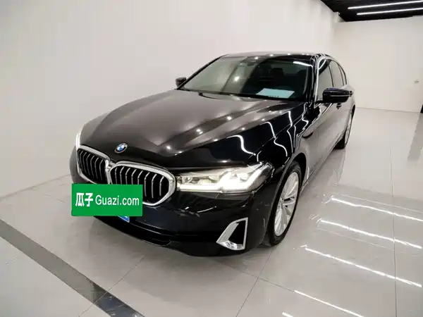 BMW 5 Series 2021