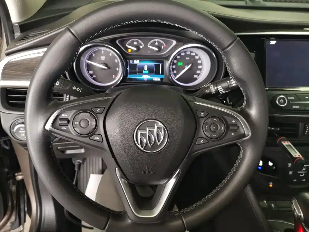 Buick Envision Plus 2019 — фото 11