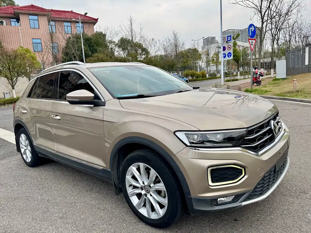 Volkswagen T-Roc 2019 — фото 4