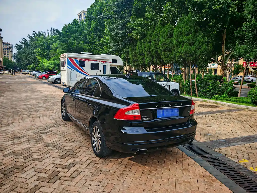 Volvo S80L 2014 — фото 15