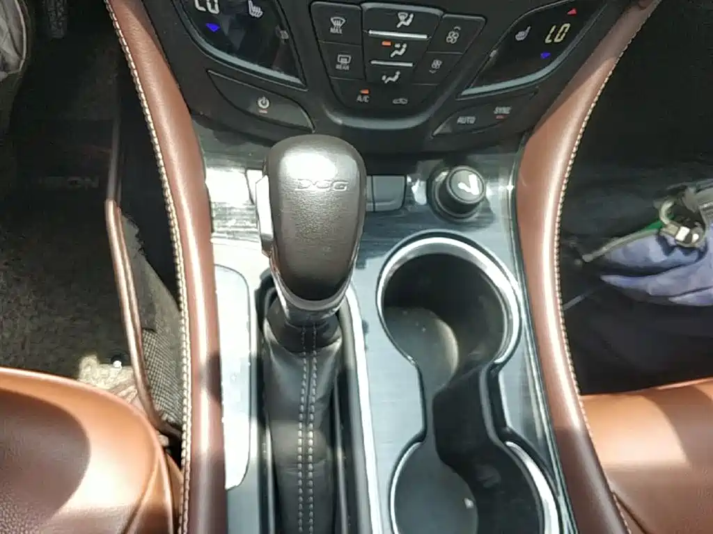Buick Envision Plus 2019 — фото 14