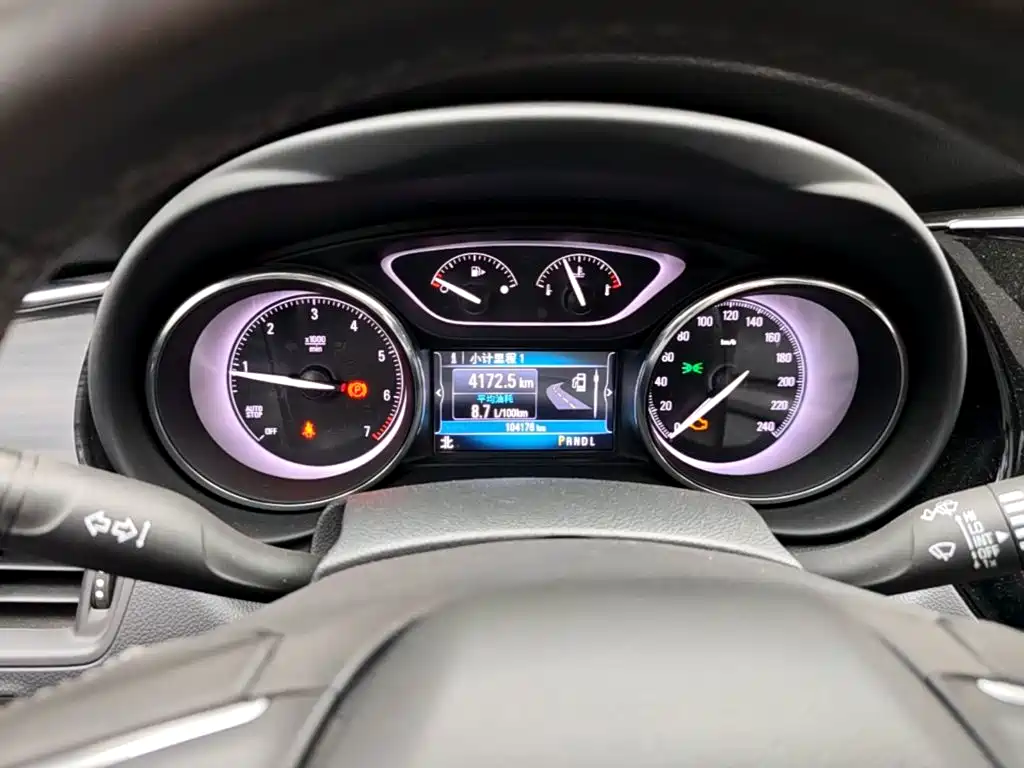 Buick Envision Plus 2021 — фото 18
