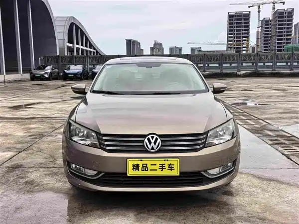 Volkswagen Passat 2014