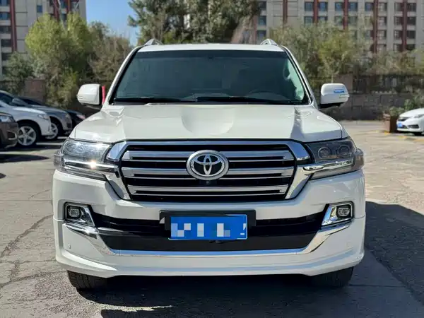 Toyota Land Cruiser 2014